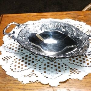 Studio Silversmith dish